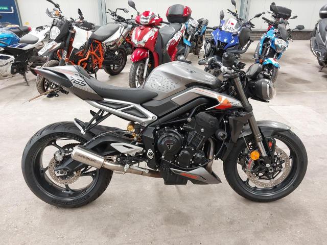 TRIUMPH STREET TRI 