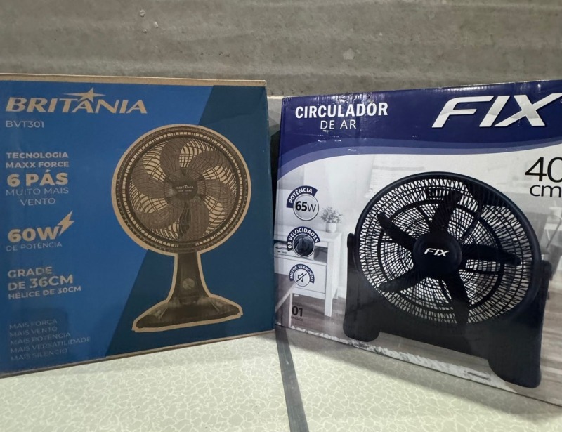 VentiladorE de Parede Turbão 60cm Bivolt Preto Oscilante 200w Lcg Eletro + Ventilador Maxx Force 60w 30cm 6 Pás Preto 220v Britânia + Circulador De Ar Ventilador 40cm 65w 3 Velocidades