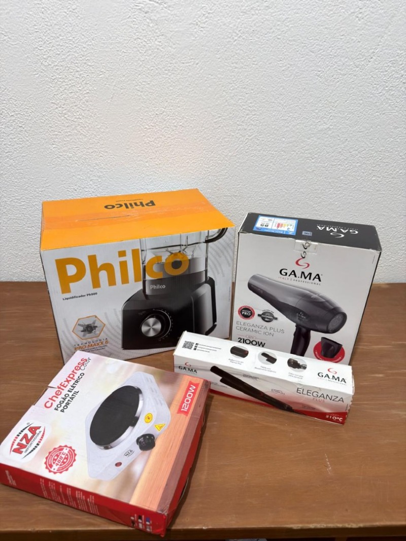 Secador de Cabelos Gama Eleganza Plus Ceramic Ion 2100W + Liquidificador Philco Ph900 1200W 3 Litro 12 Vel Preto 110V + Prancha de Cabelo Ga.ma Italy Eleganza Plus Bivolt + Fogão Eletrico de Mesa Um Prato Disco 110v ou 220v 1000w Portátil