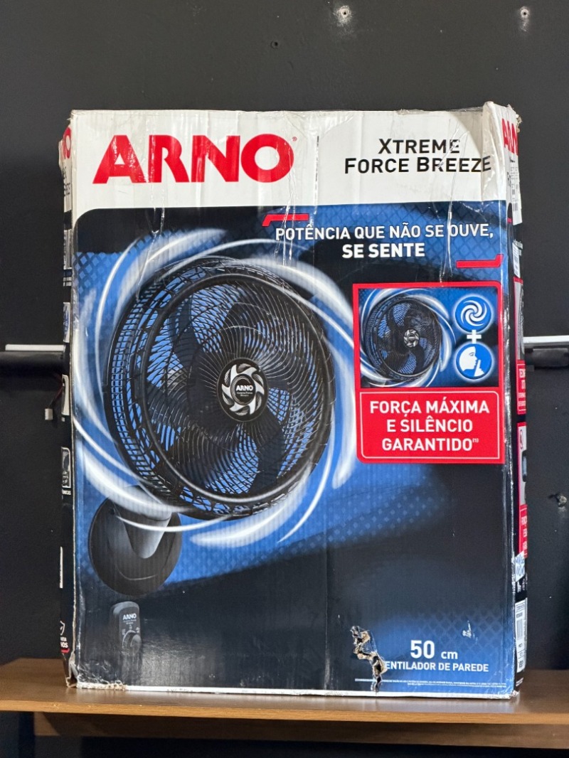 Ventilador de Parede Arno Xtreme Force Breeze 50cm VB51, 126W, 6 Pás, 3 Velocidades, Modo Sono Tranquilo, Oscilação 80º, 110V