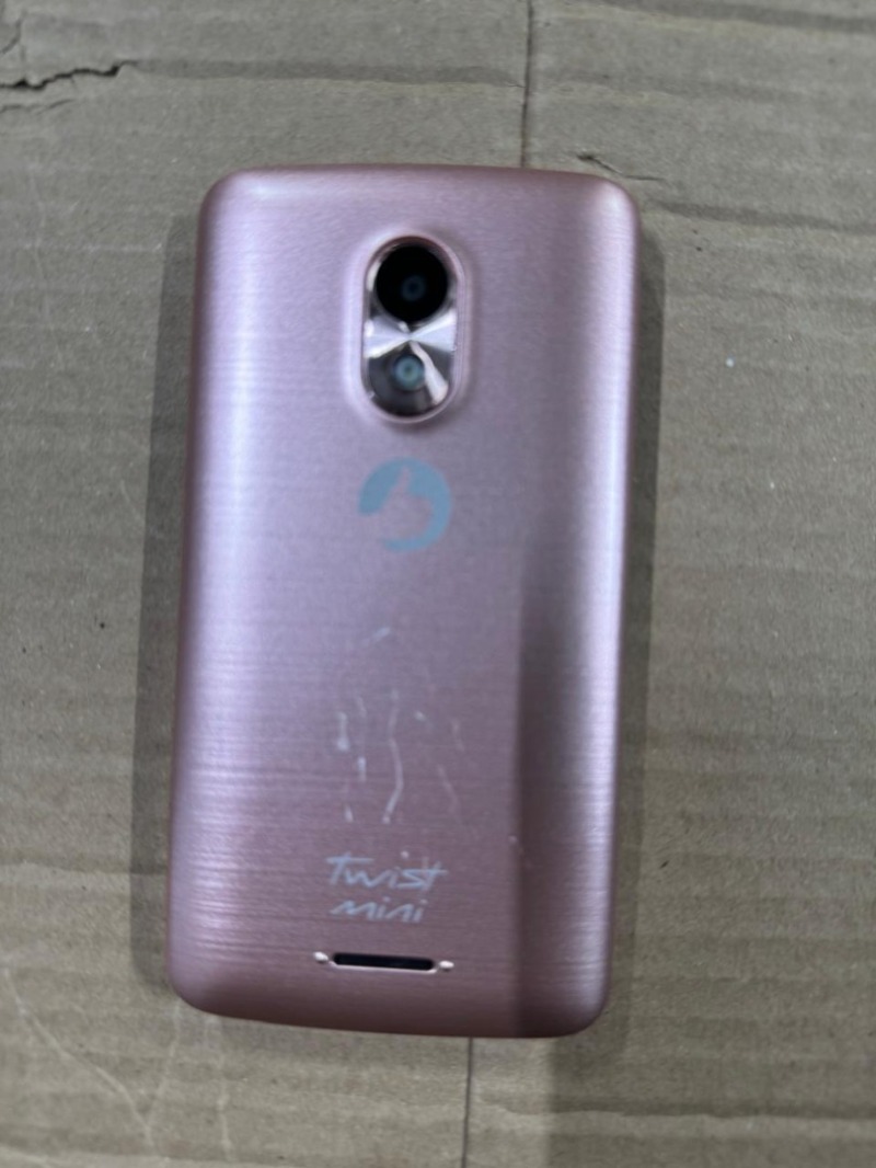 MOTO G35 + POSITIVO TWIST MINI