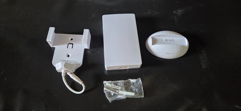 10 Kits Bateria DECA (Acompanha Carregador / Suporte / Kit parafuso e bucha para fixação) - Sem Uso