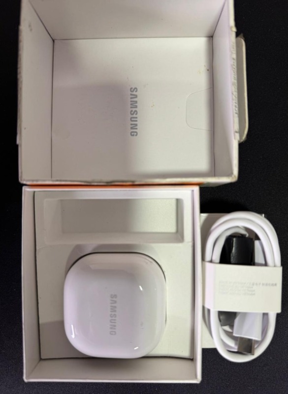 GALAXY BUDS2 PRO + GALAXY BUDS2 + IPOD