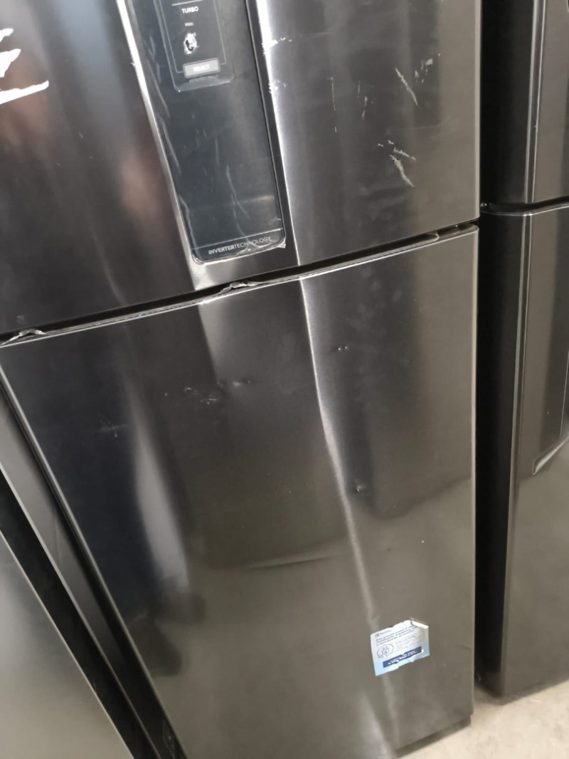 REFRIGERADOR FF 480L ELECTROLUX IT70B BLACK INOX BIVOLT