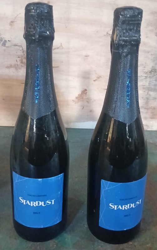 24 Garrafas de espumante